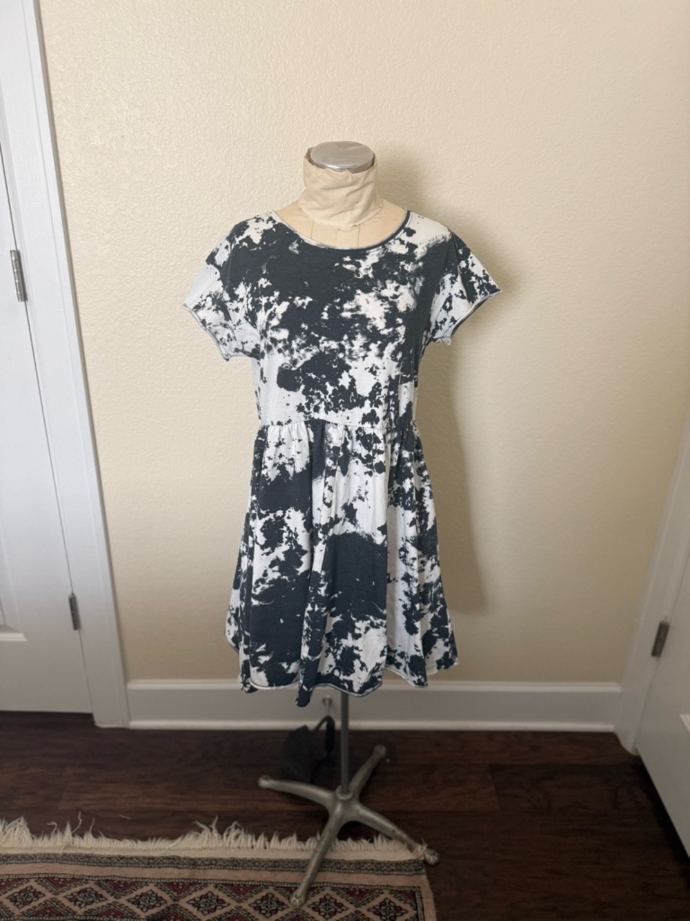Abound Black and White Tie-Dye Skater Dress